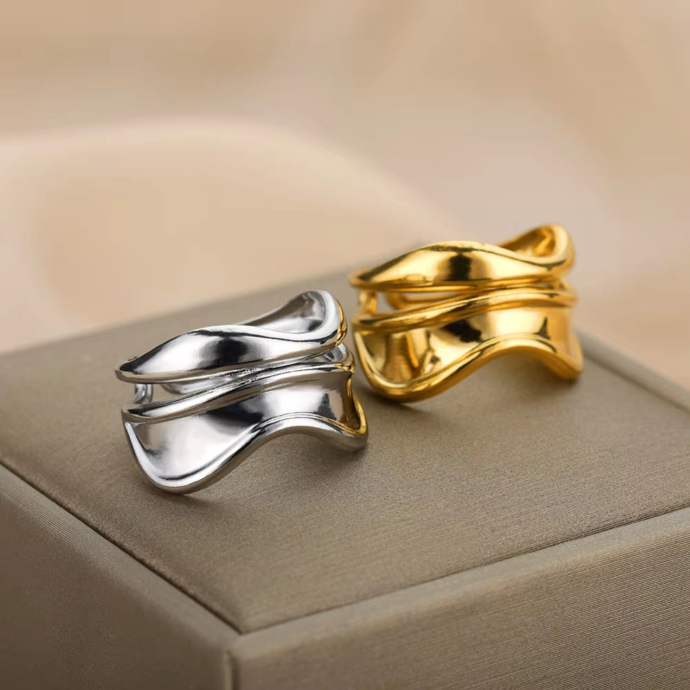 Eternalia™ Infinity Ring