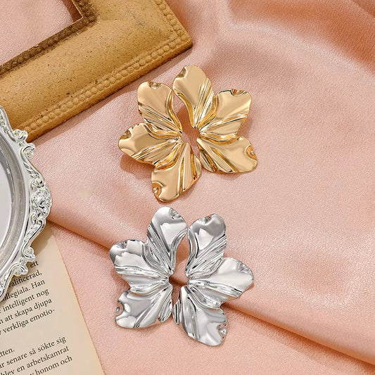 Eternalia™ Petal Earrings