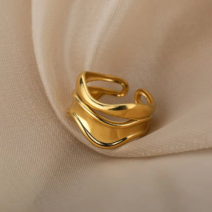 Eternalia™ Infinity Ring