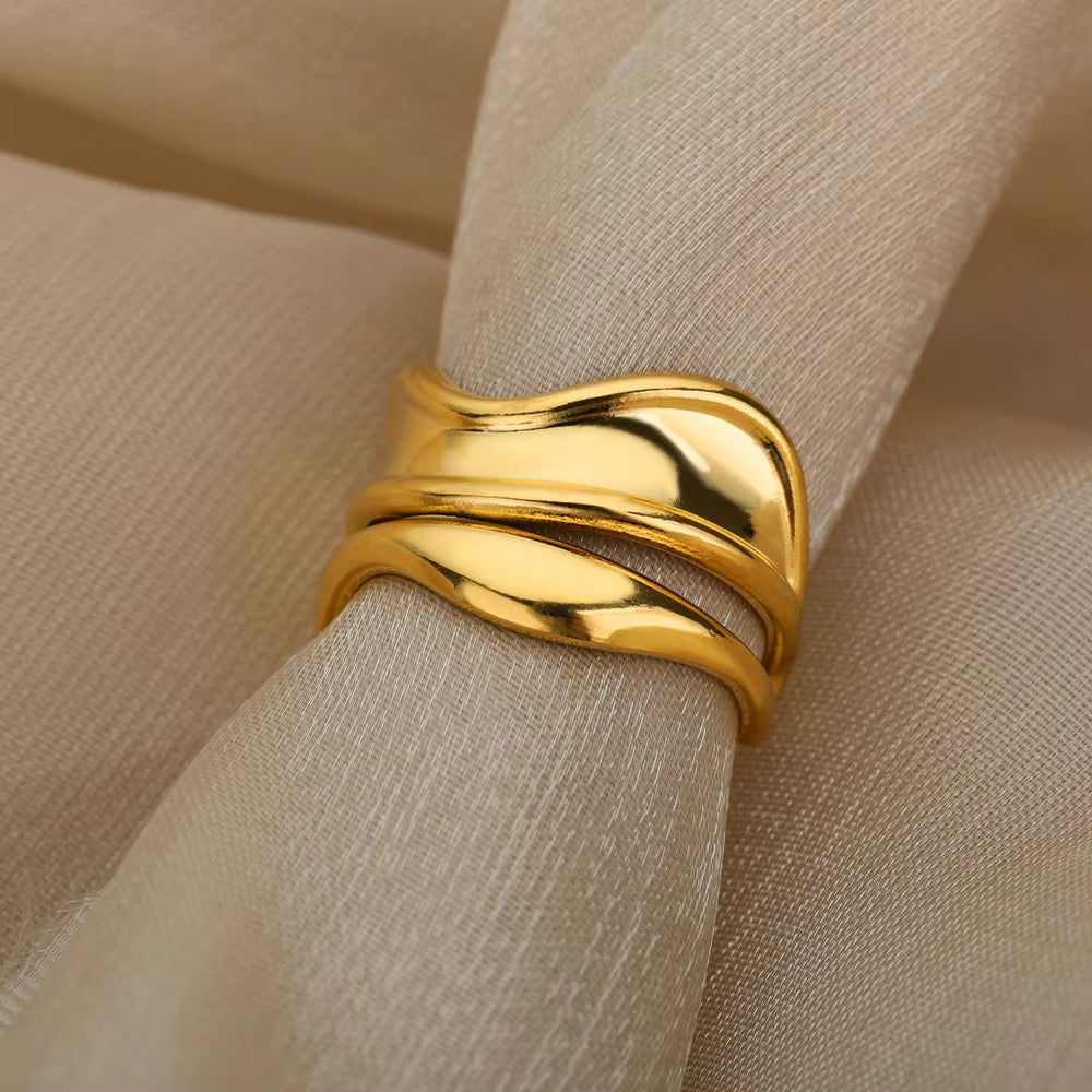 Eternalia™ Infinity Ring